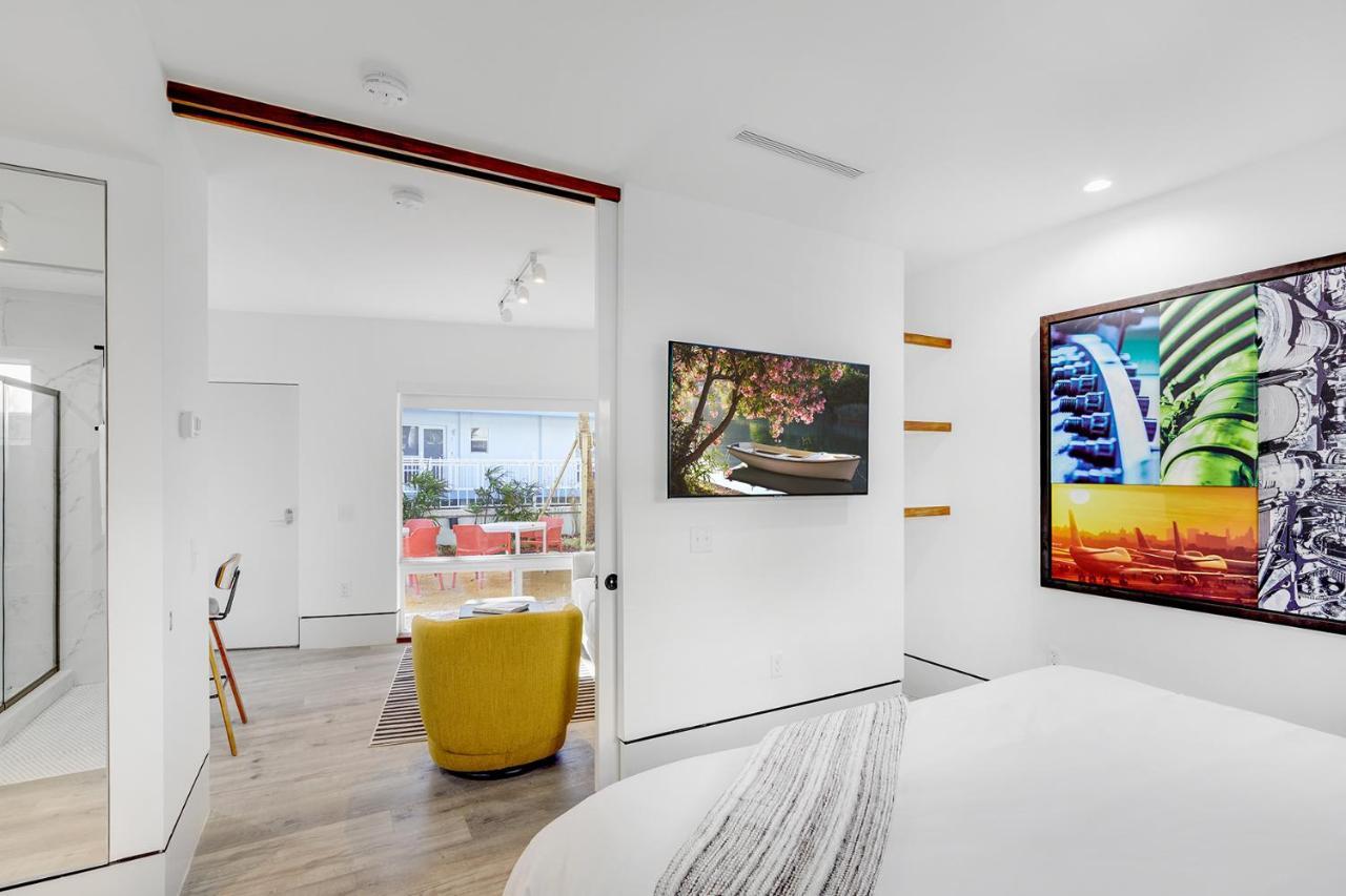Ocean Treasure Beachside Suites Lauderdale-by-the-Sea Exterior photo
